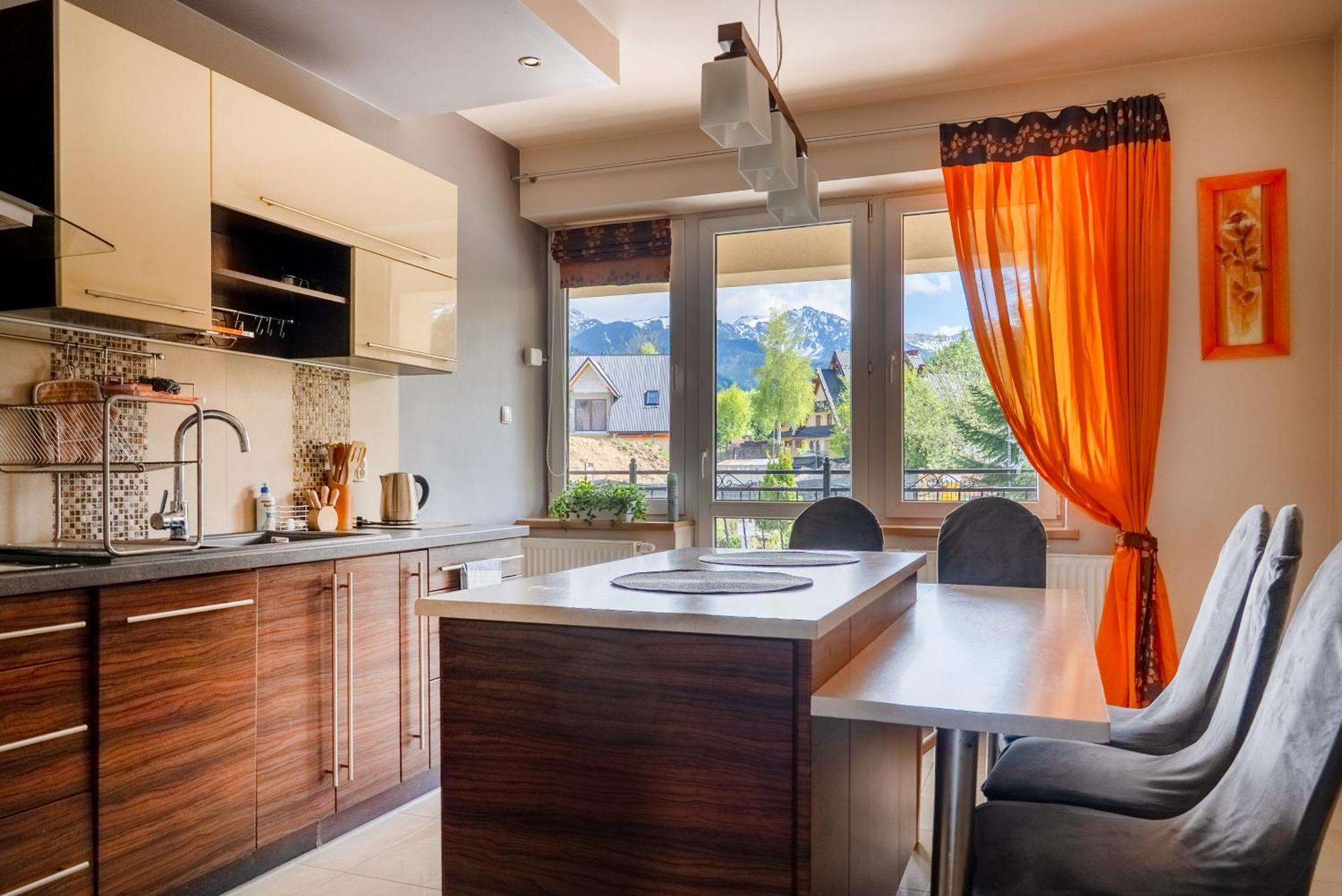 Studio Mountain View